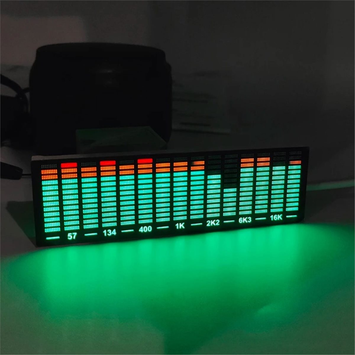 ミュージックスペクトラムLEDピックアップ、音声制御リズムア - Audio To Music のレビューと価格